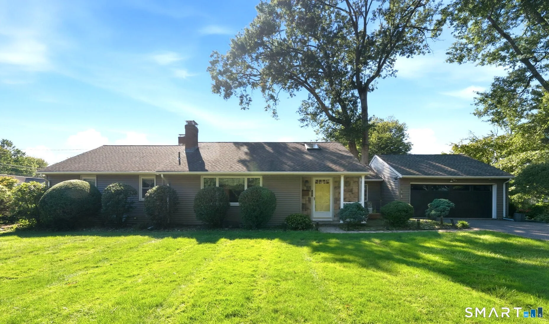 89 Mohegan Drive, West Hartford, CT