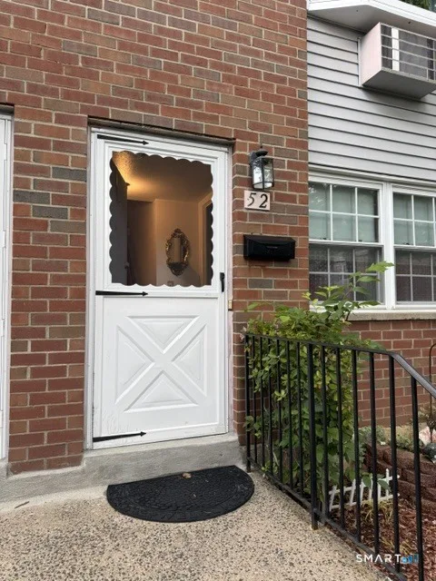 35 Beths Avenue #52, Bristol, CT