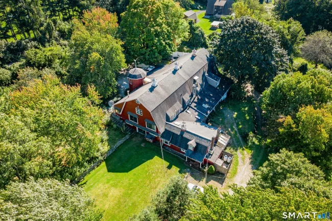 16 Mount Nebo Road