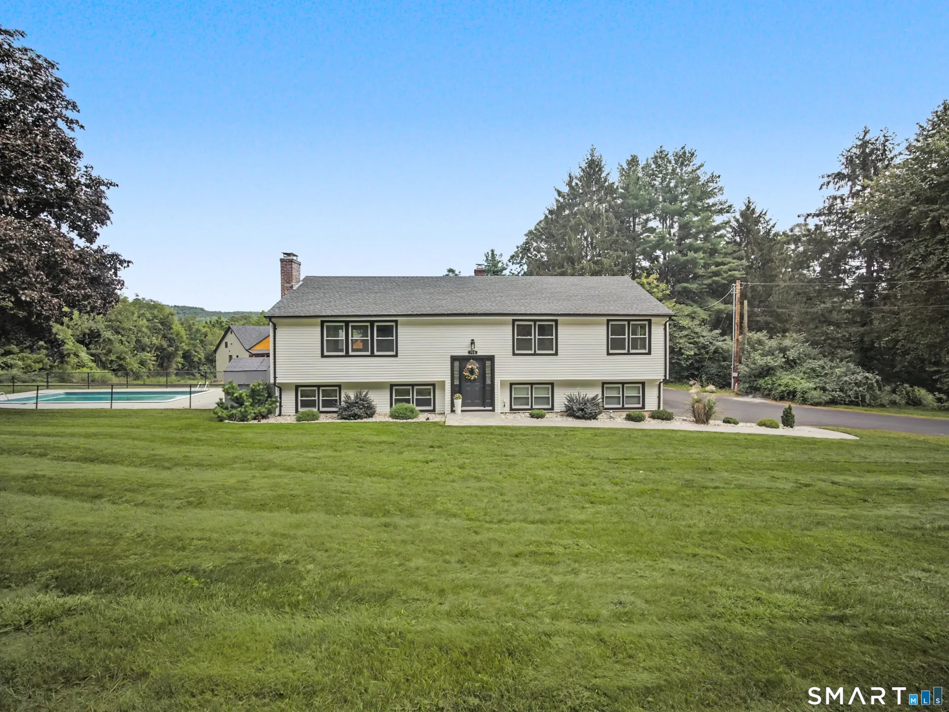 723 Totoket Road, North Branford, CT