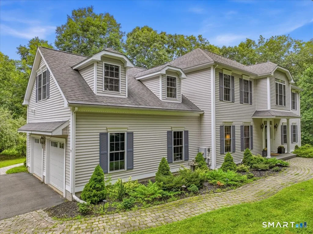 9 Inwood Drive, Guilford, CT