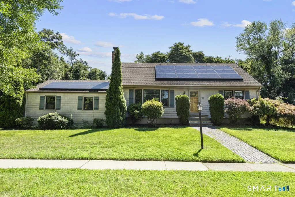 50 Bulmer Drive, Stratford, CT