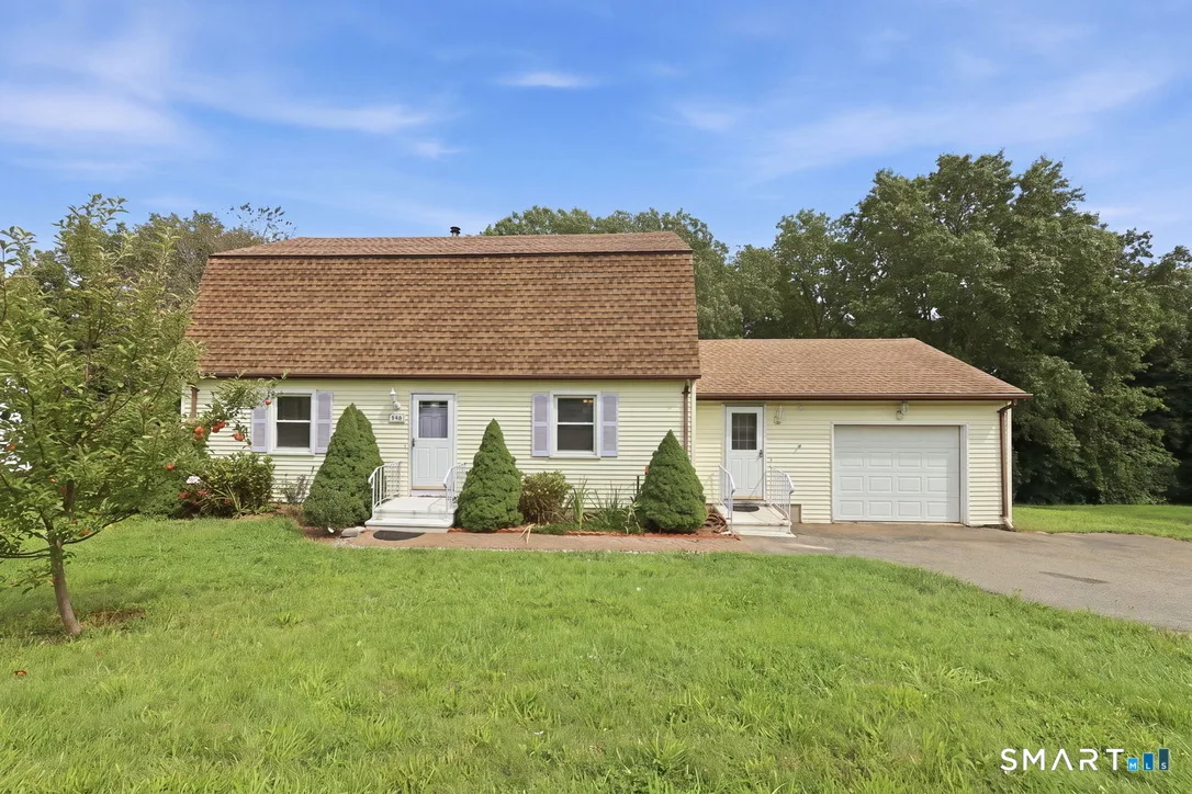 141 Cimarron Road, Middletown, CT