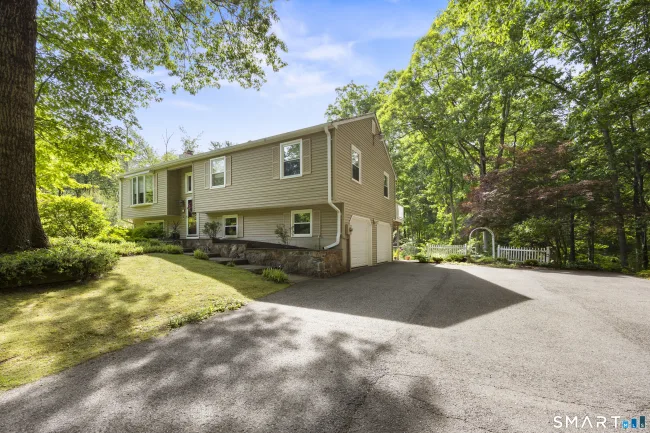 225 Timber Lane