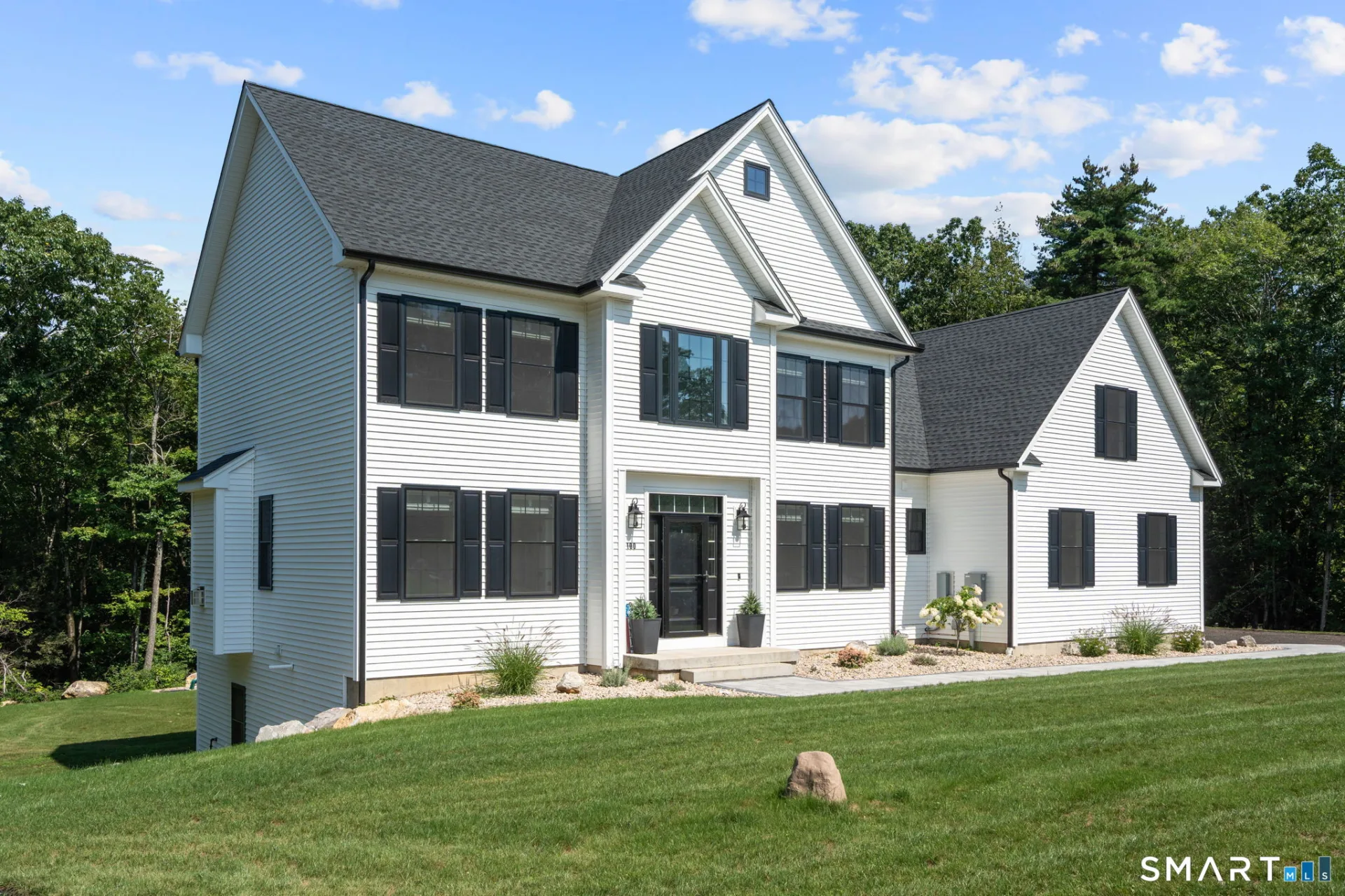 100 Gavitt Road, Barkhamsted, CT