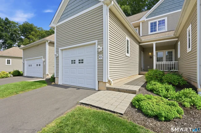1985 West Street #43, Southington, CT