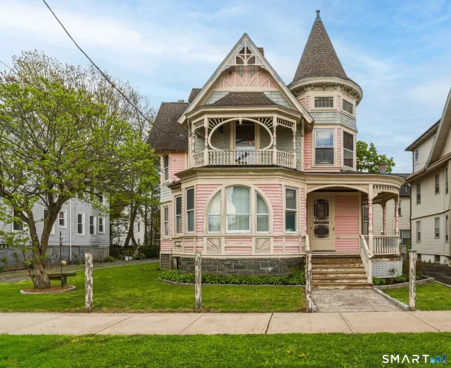 112 Benham Avenue