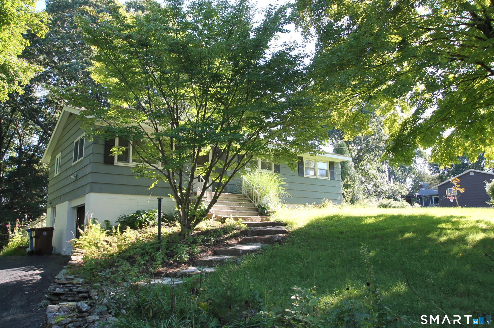 19 Hickory Lane, Shelton, CT