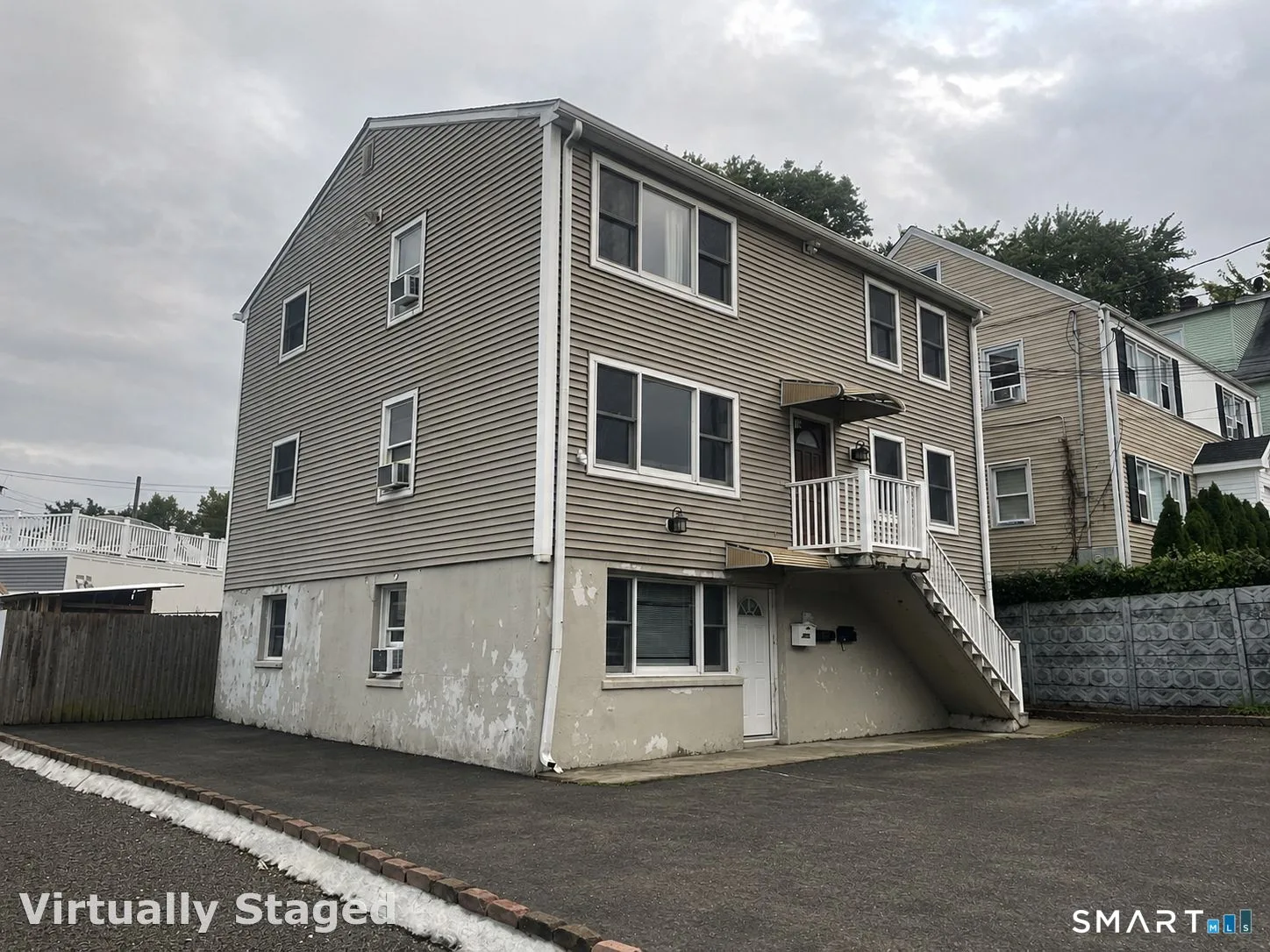 15 Hillhurst Street, Stamford, CT