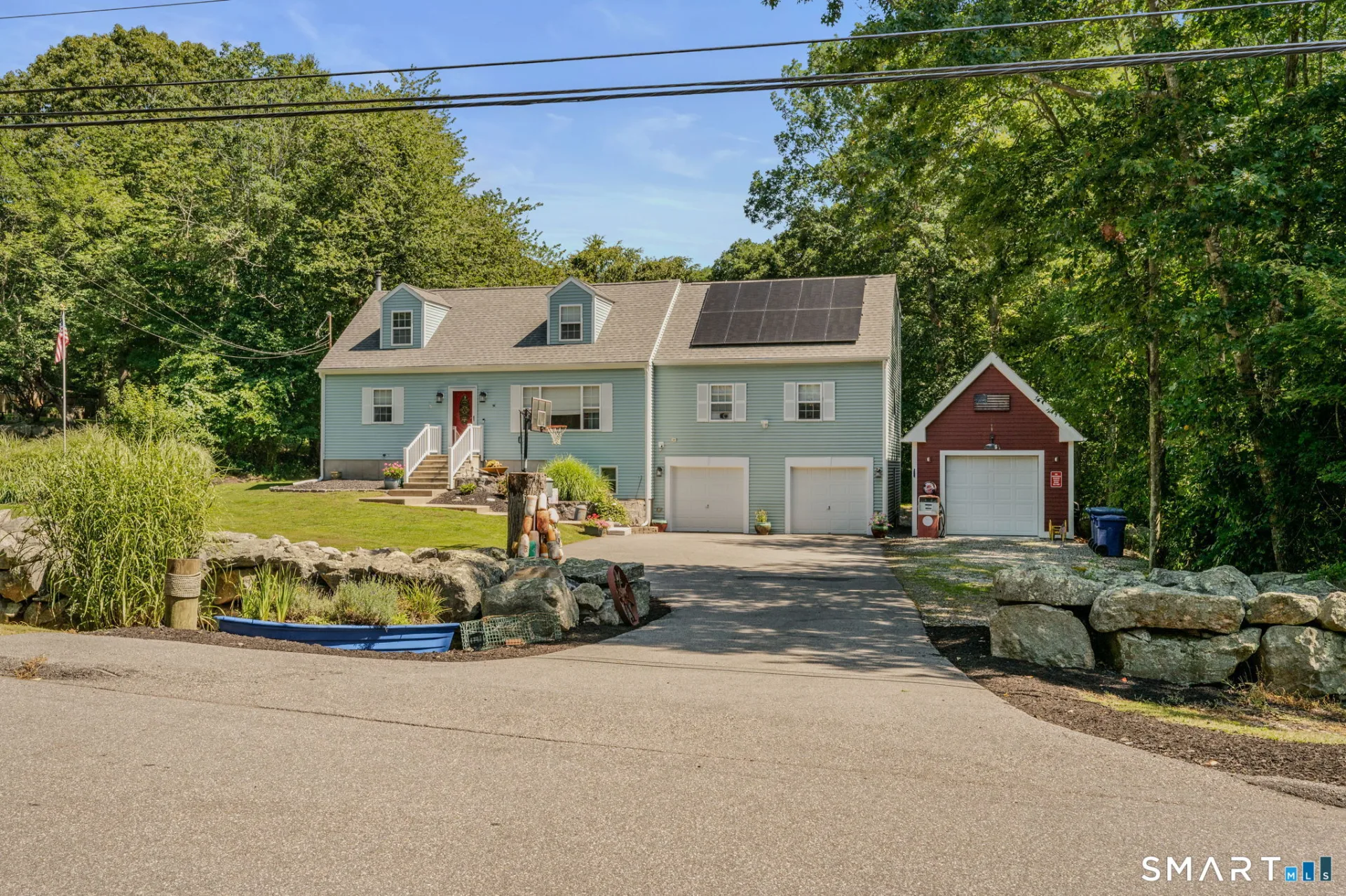 35 Pepperbox Road, Waterford, CT