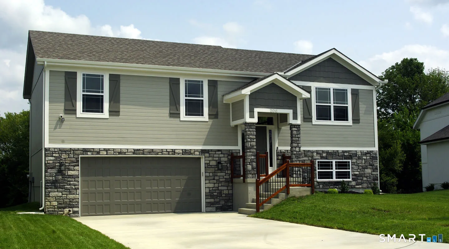 8-2 Tayler Trail, Woodstock, CT