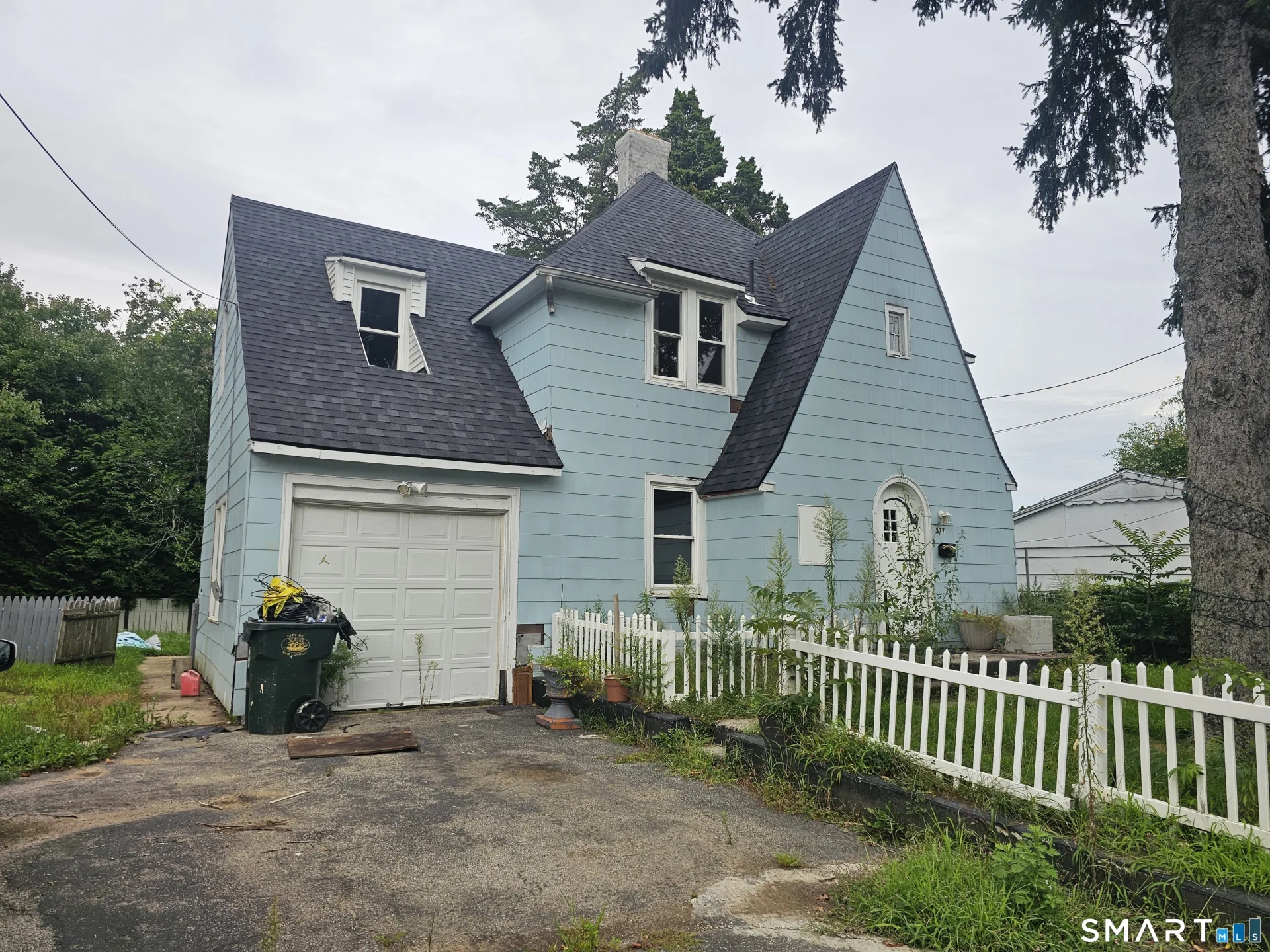 377 Jefferson Avenue, New London, CT