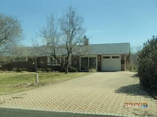 34 Hoskins Road, Bloomfield, CT