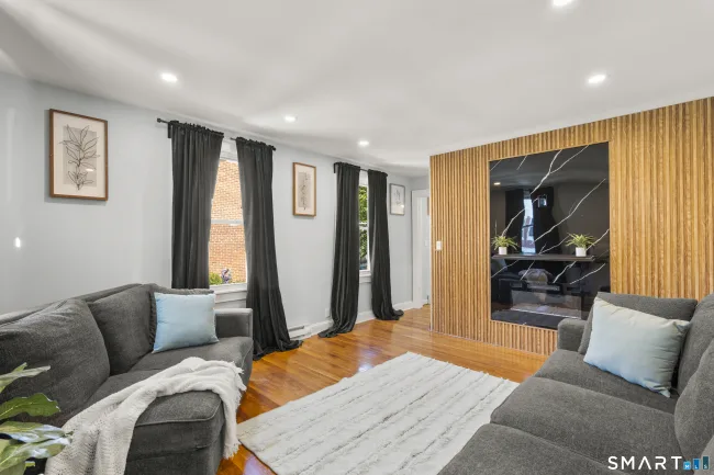 35 Pease Street