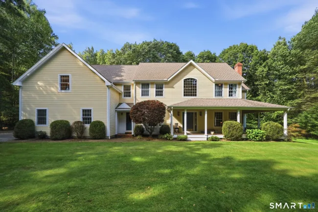 97 Troutwood Drive, New Hartford, CT