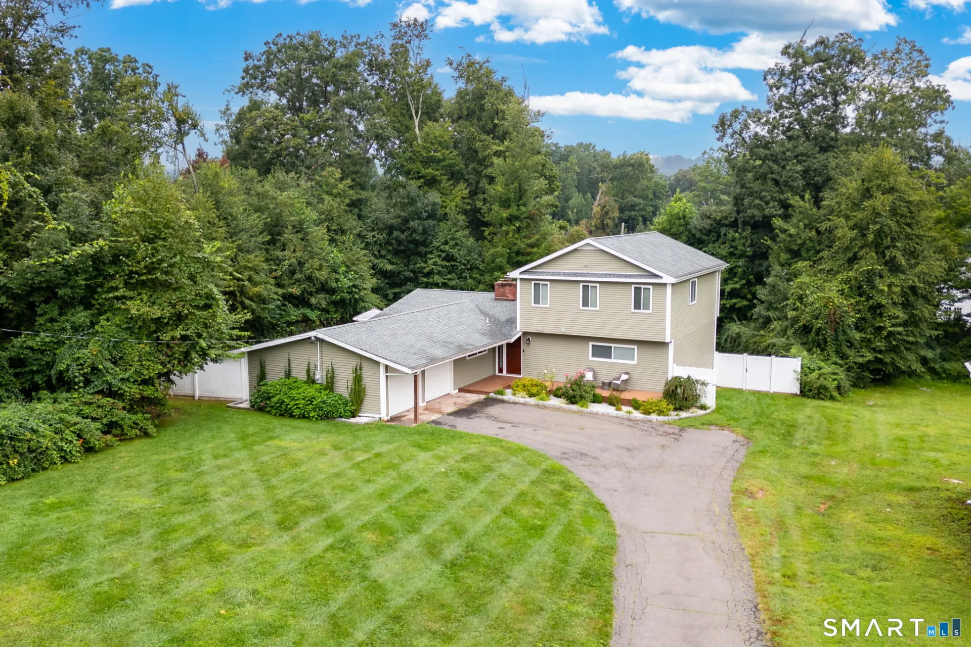51 October Hill Road, Hamden, CT