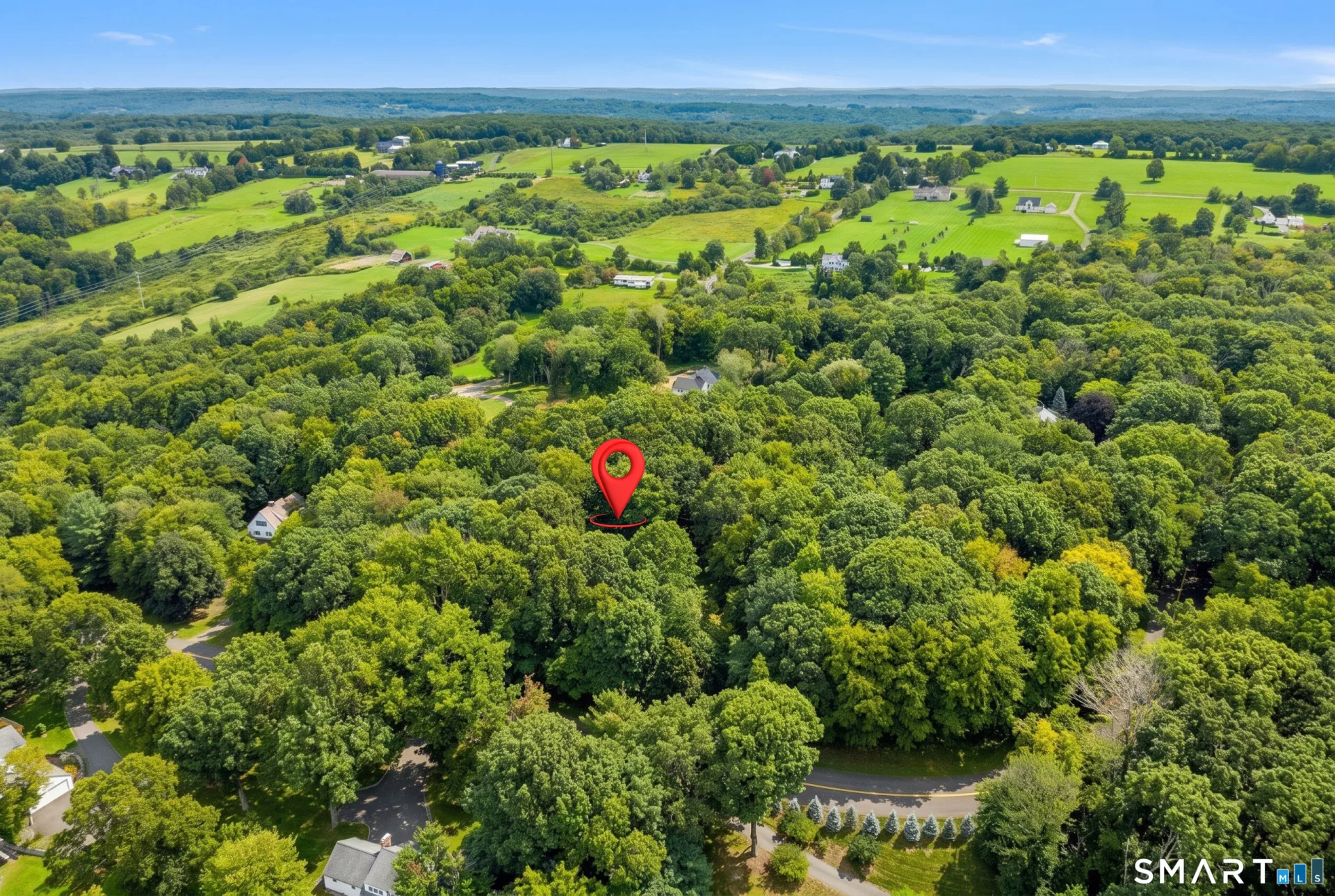16 Jonathan Drive, Roxbury, CT