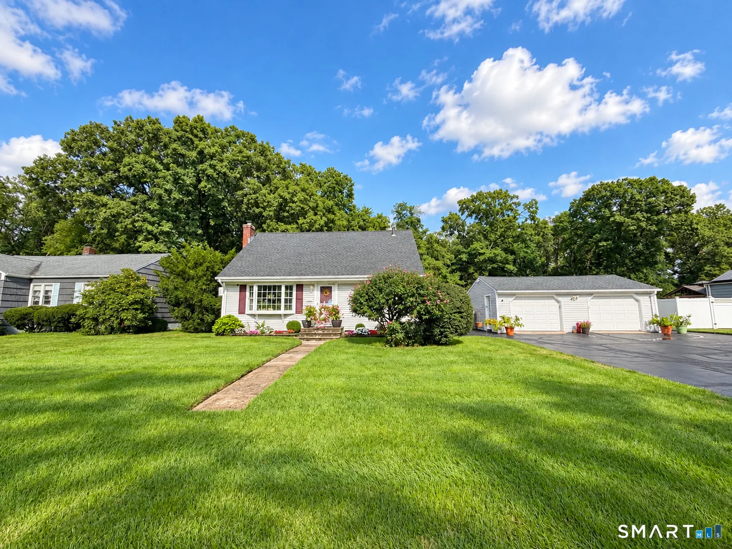 22 Overbrook Road, North Haven, CT