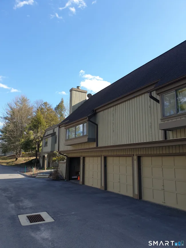620 Heritage Village #B, Southbury, CT