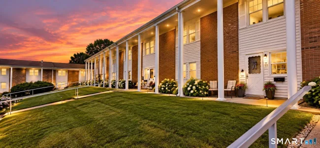 109 Seemans Lane #27