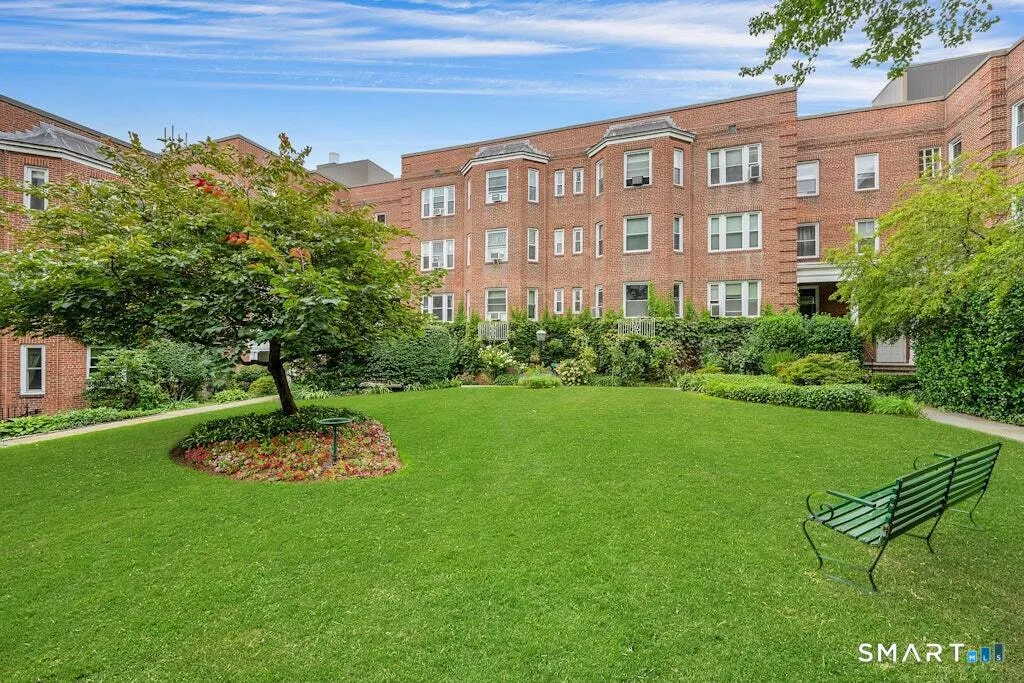 70 Strawberry Hill Avenue #3-2C, Stamford, CT