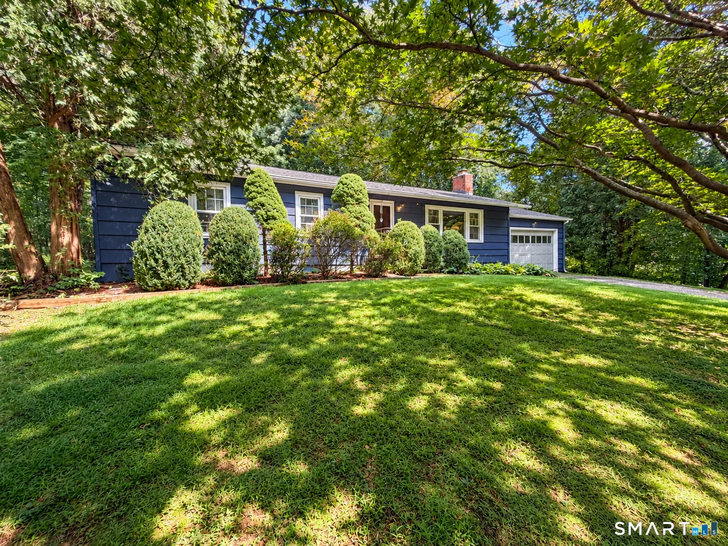 9 Joan Drive, Newtown, CT