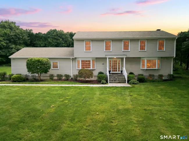 124 Sturbridge Lane