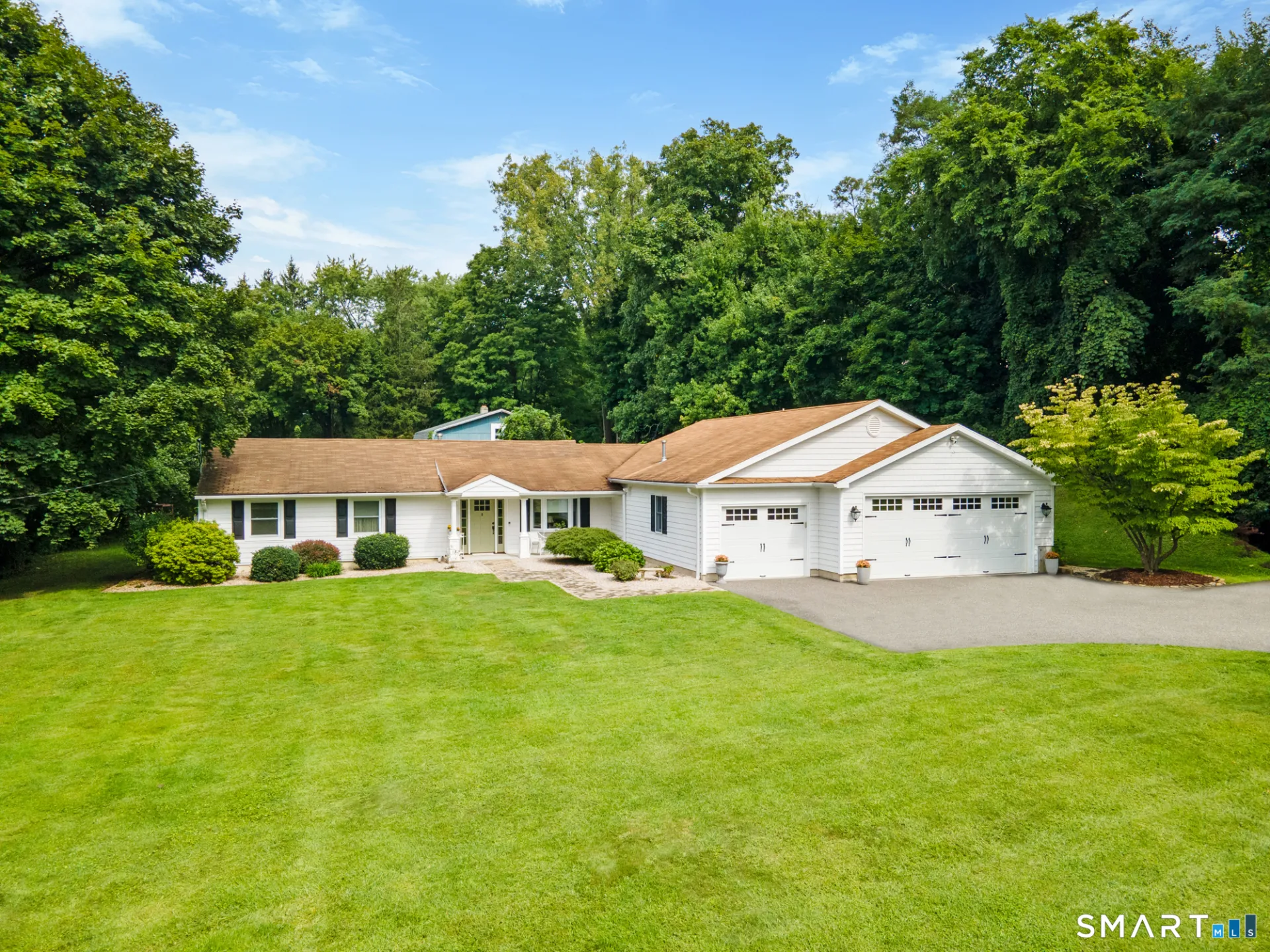 32 Hawley Road, Danbury, CT