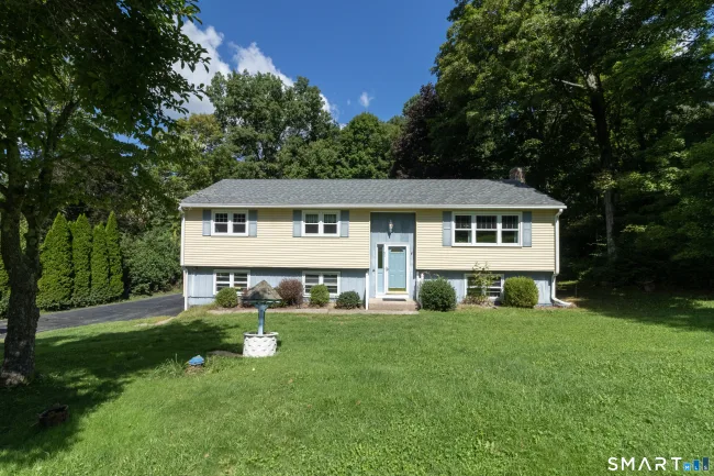 51 Walnut Avenue