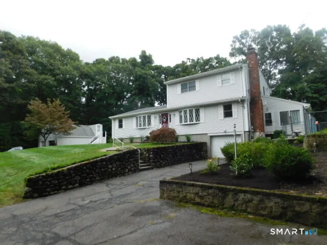 12 Rozum Circle, Prospect, CT