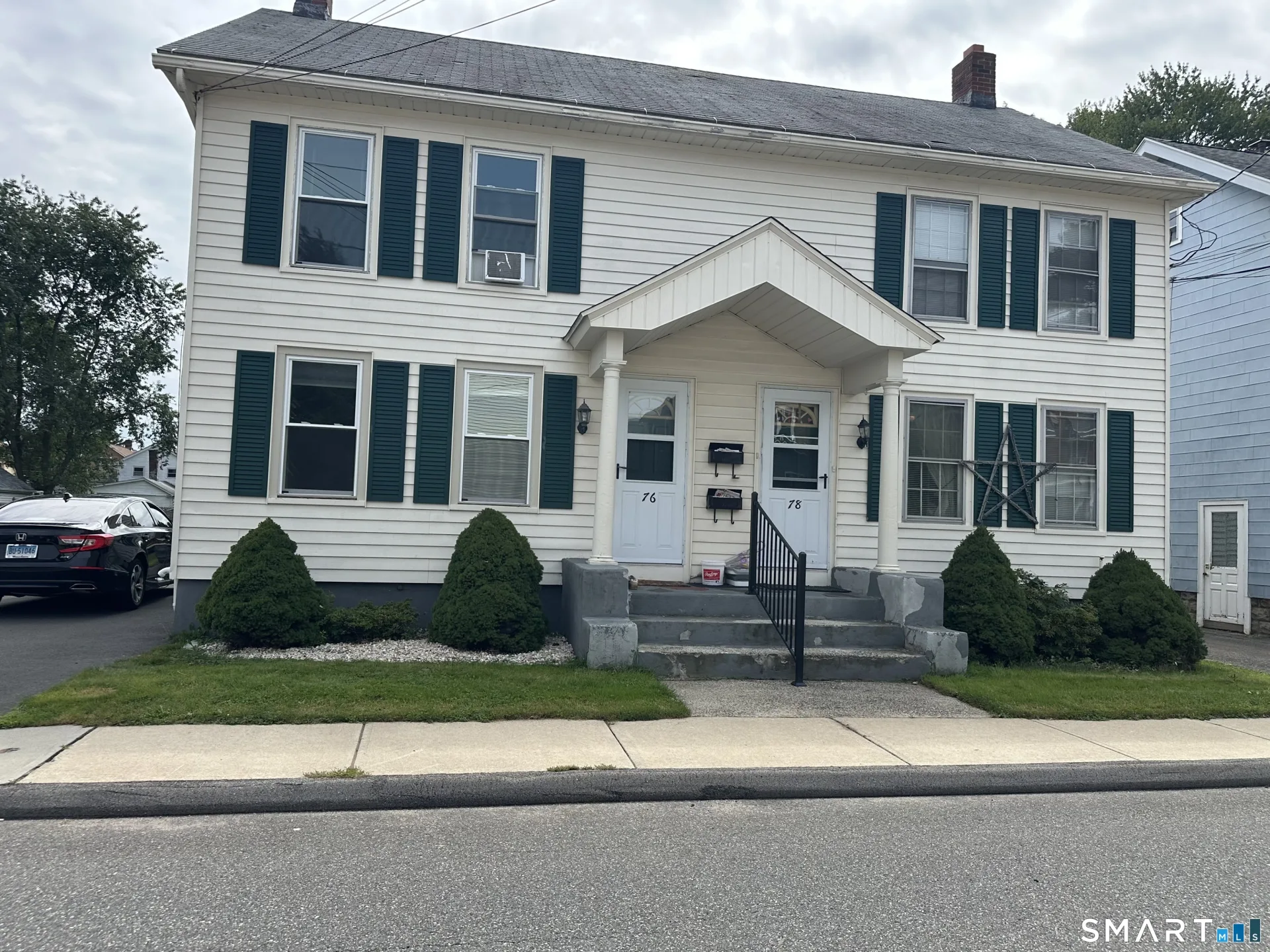 76-78 Oak Street, Windsor Locks, CT