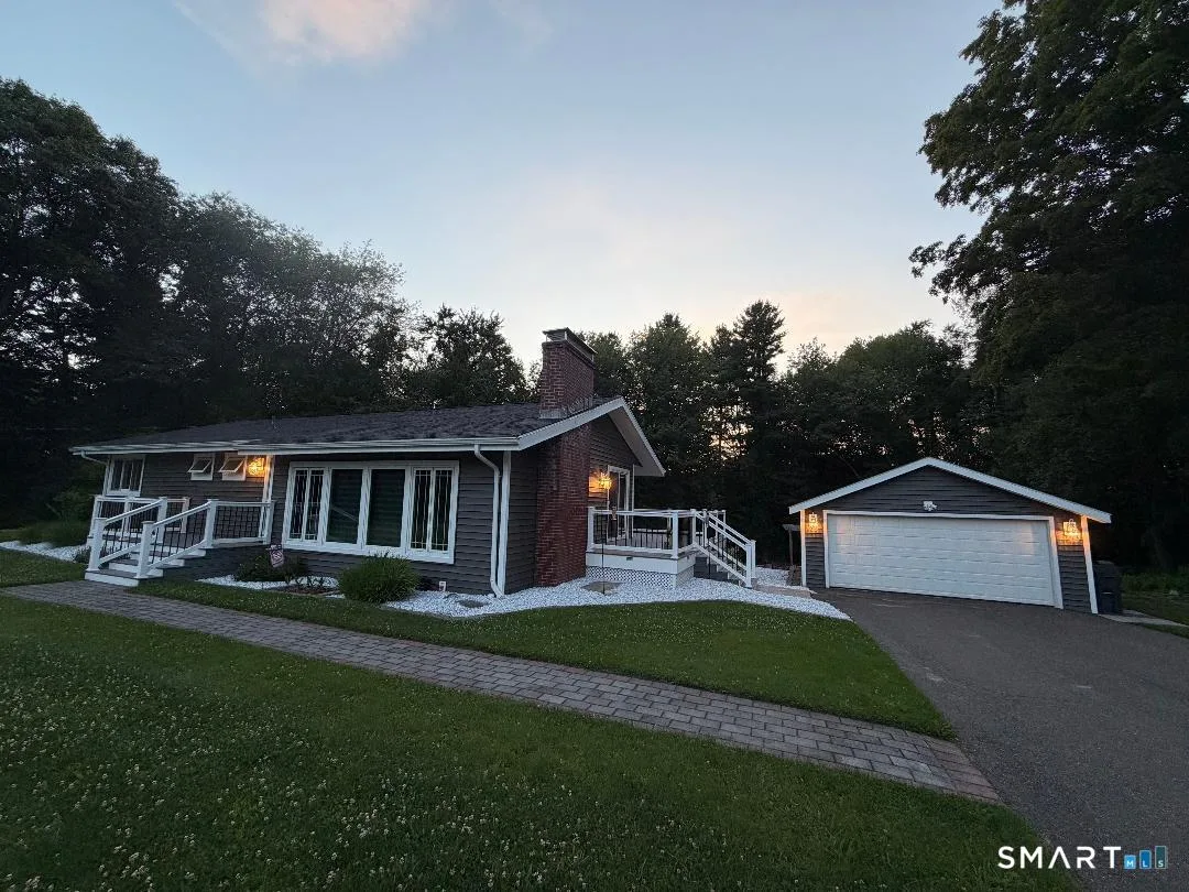 8 Iroquois Trail, Bolton, CT