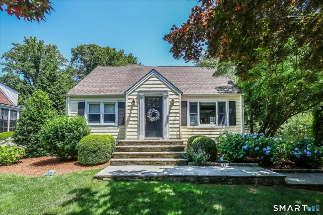 30 Oriole Lane, Trumbull, CT