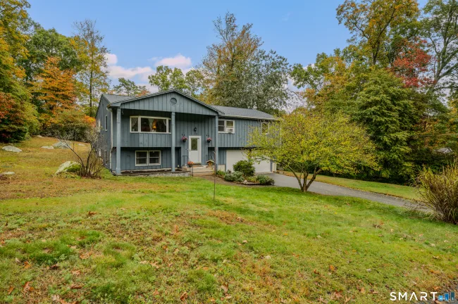 17 Louise Drive