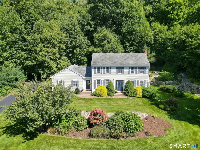 121 Amanda Drive, Manchester, CT