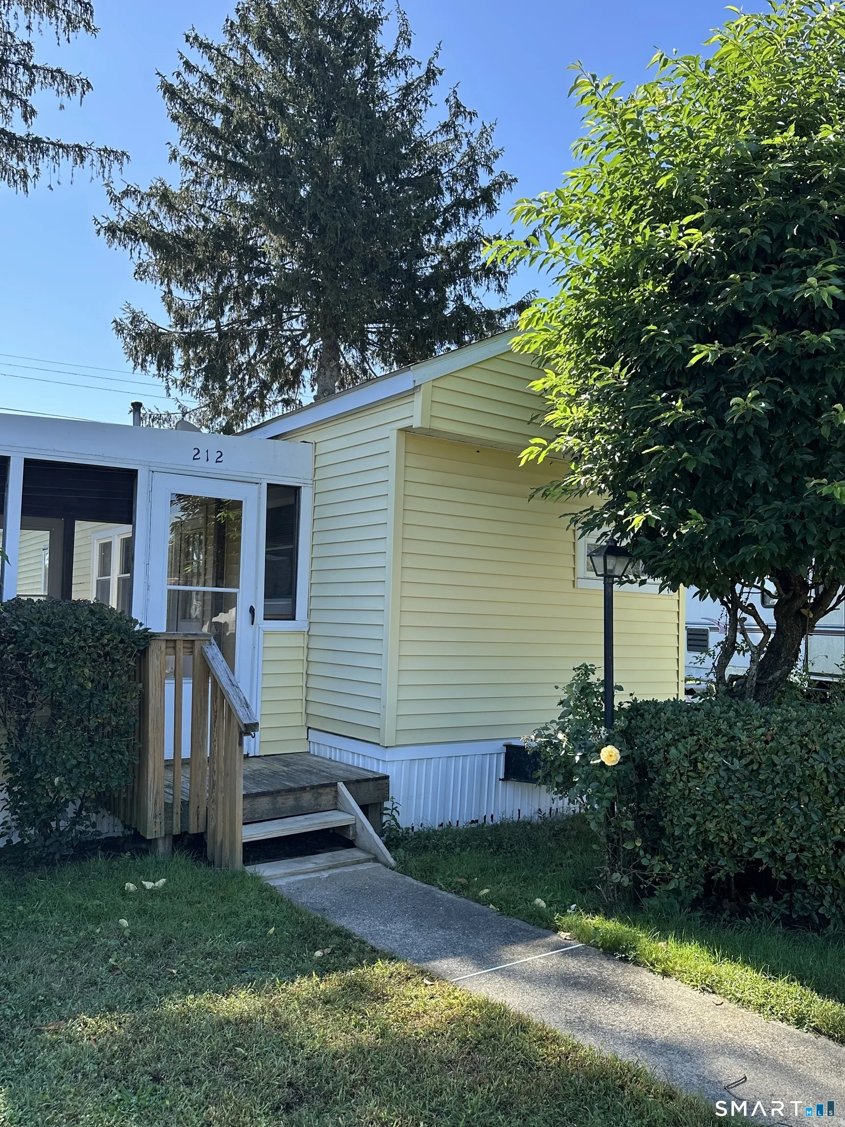 212 Fairway Drive, East Windsor, CT