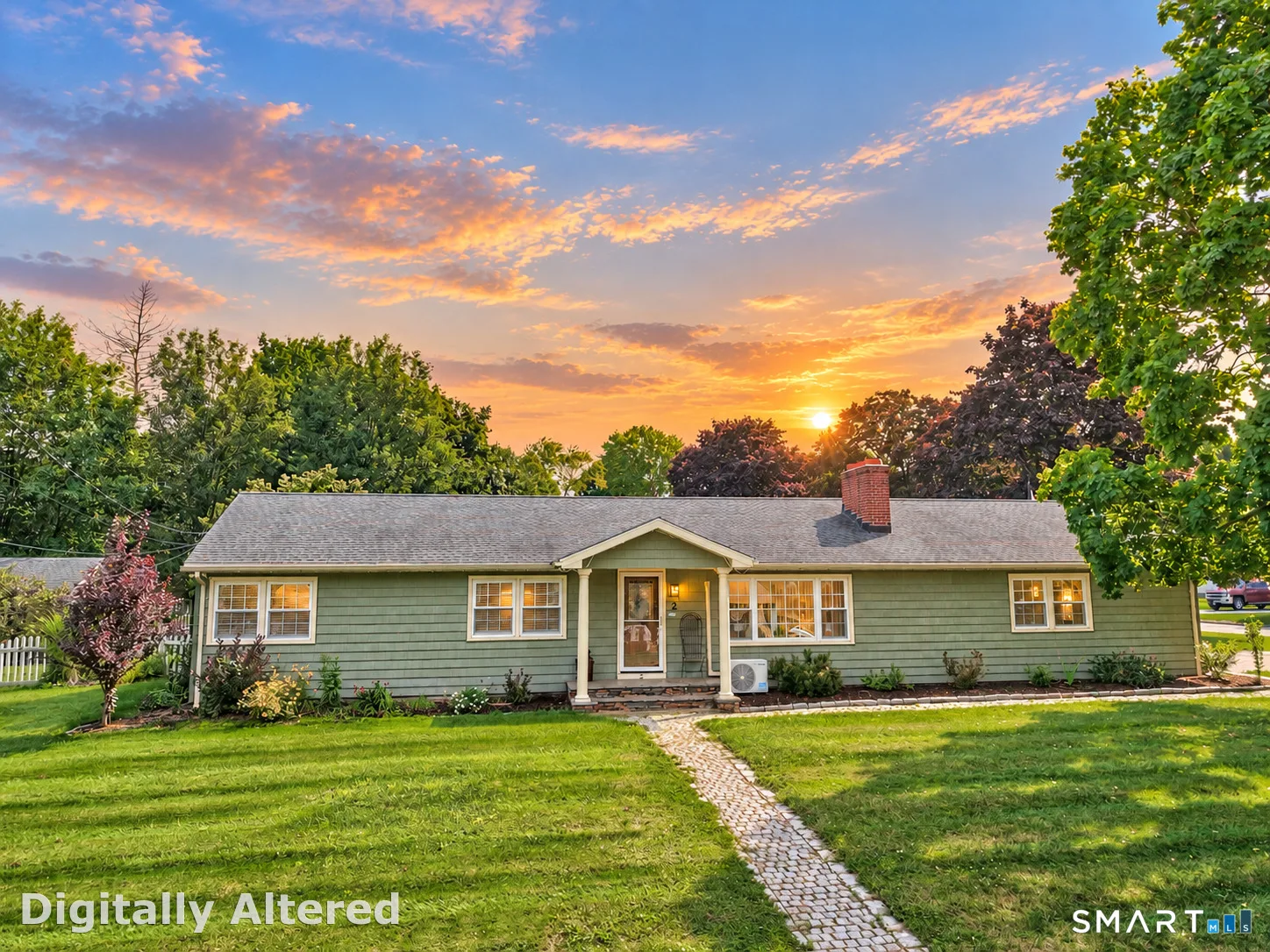 2 Lynn Avenue, Plymouth, CT