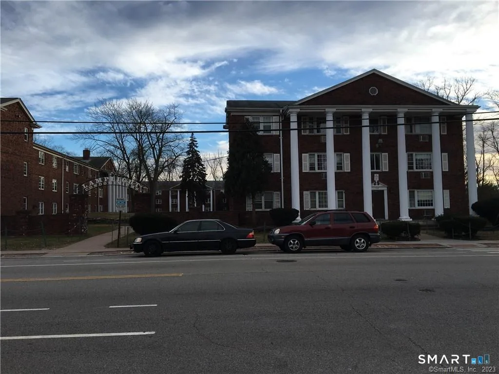 509 Burnside Avenue #A18, East Hartford, CT