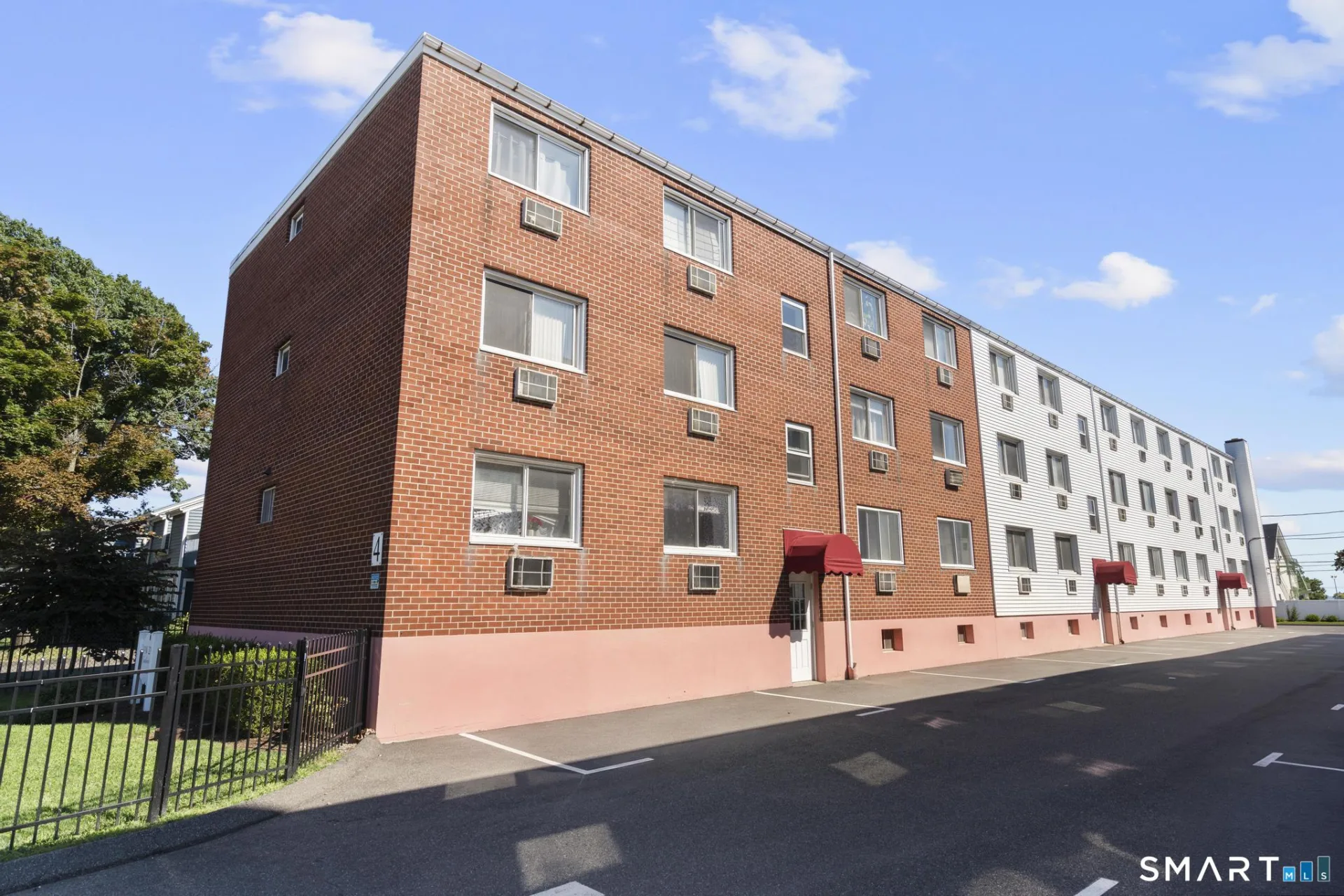 4 Van Zant Street #B18, Norwalk, CT