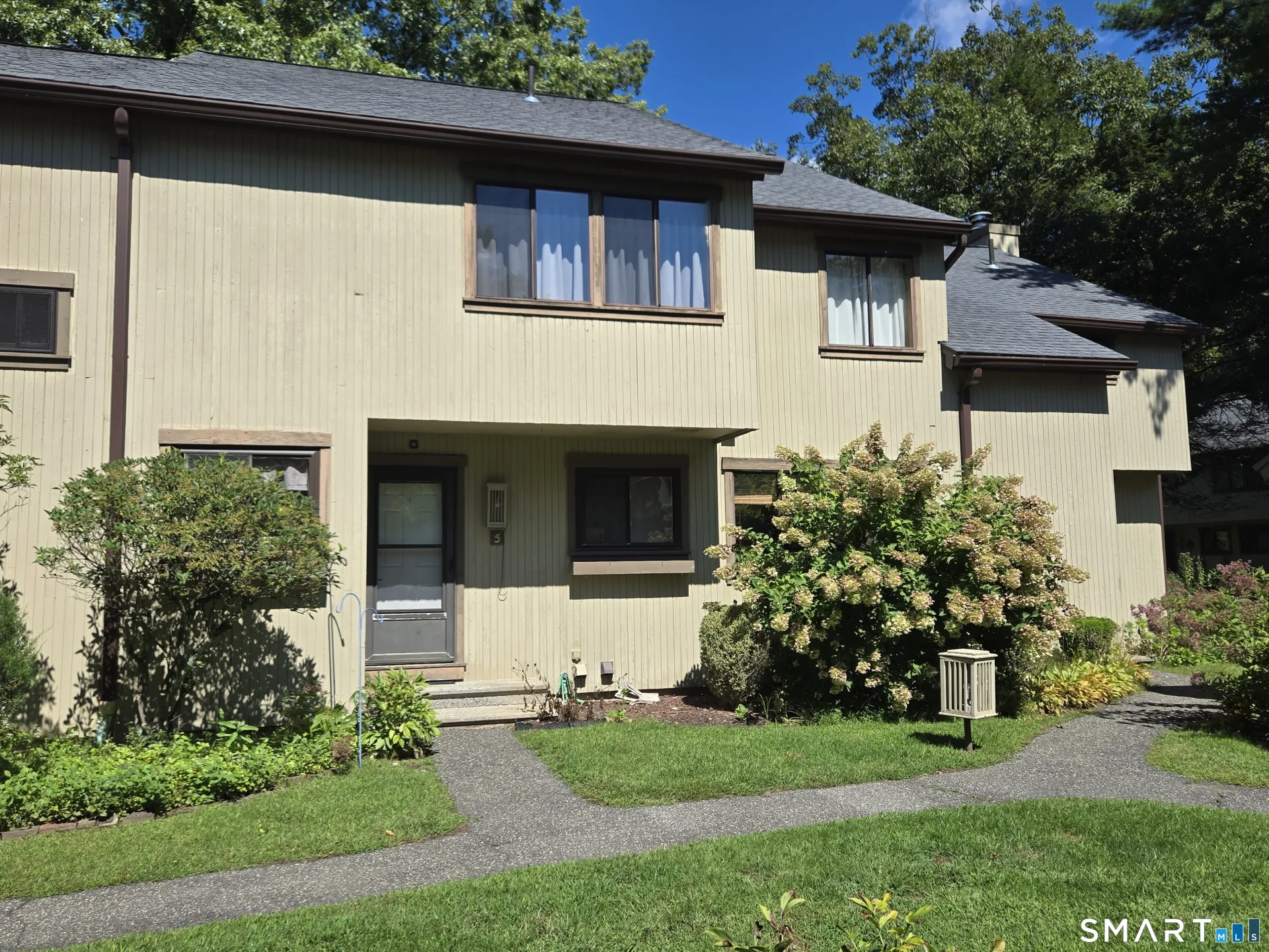 6 Upper Commons #6, Woodbury, CT