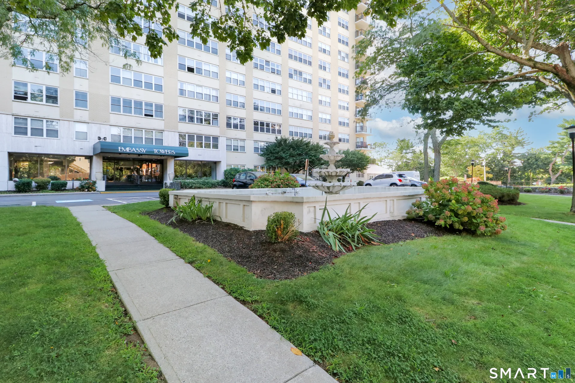 2625 Park Avenue #9N, Bridgeport, CT