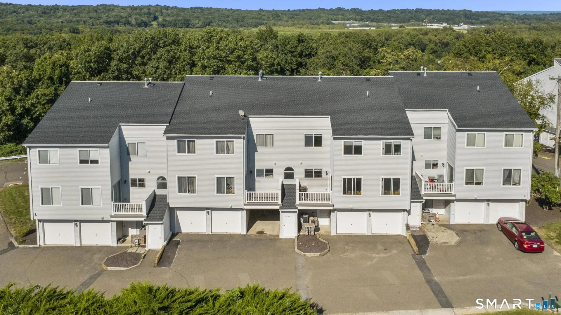 136 Staffordshire Commons Drive #136, Wallingford, CT