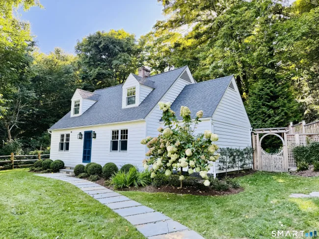 23 Cook Street, Washington, CT