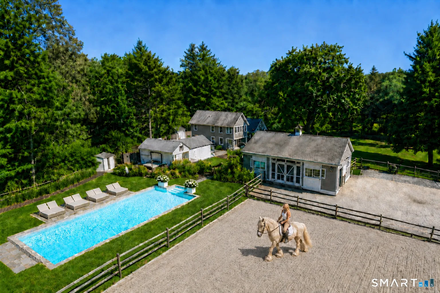 160 Cedar Road, Fairfield, CT