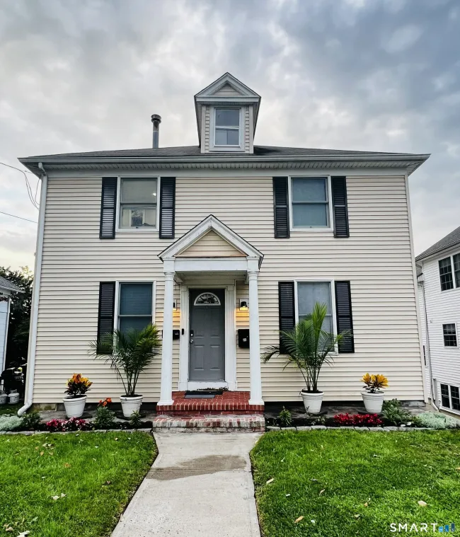 24 Homestead Avenue, Danbury, CT