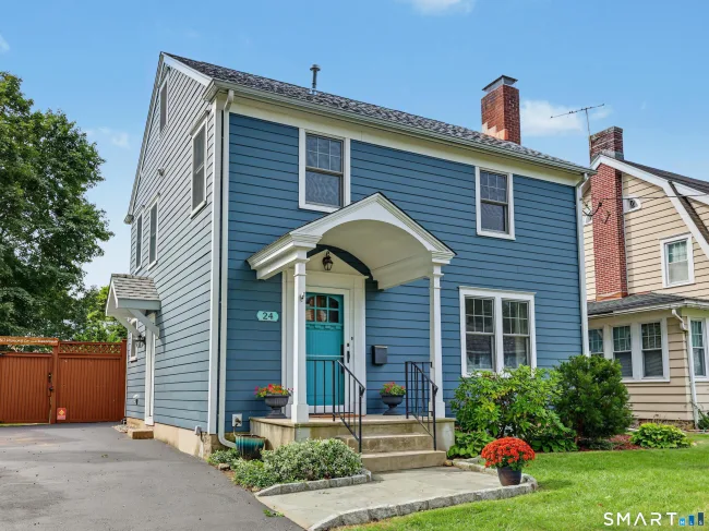 24 Carlin Street