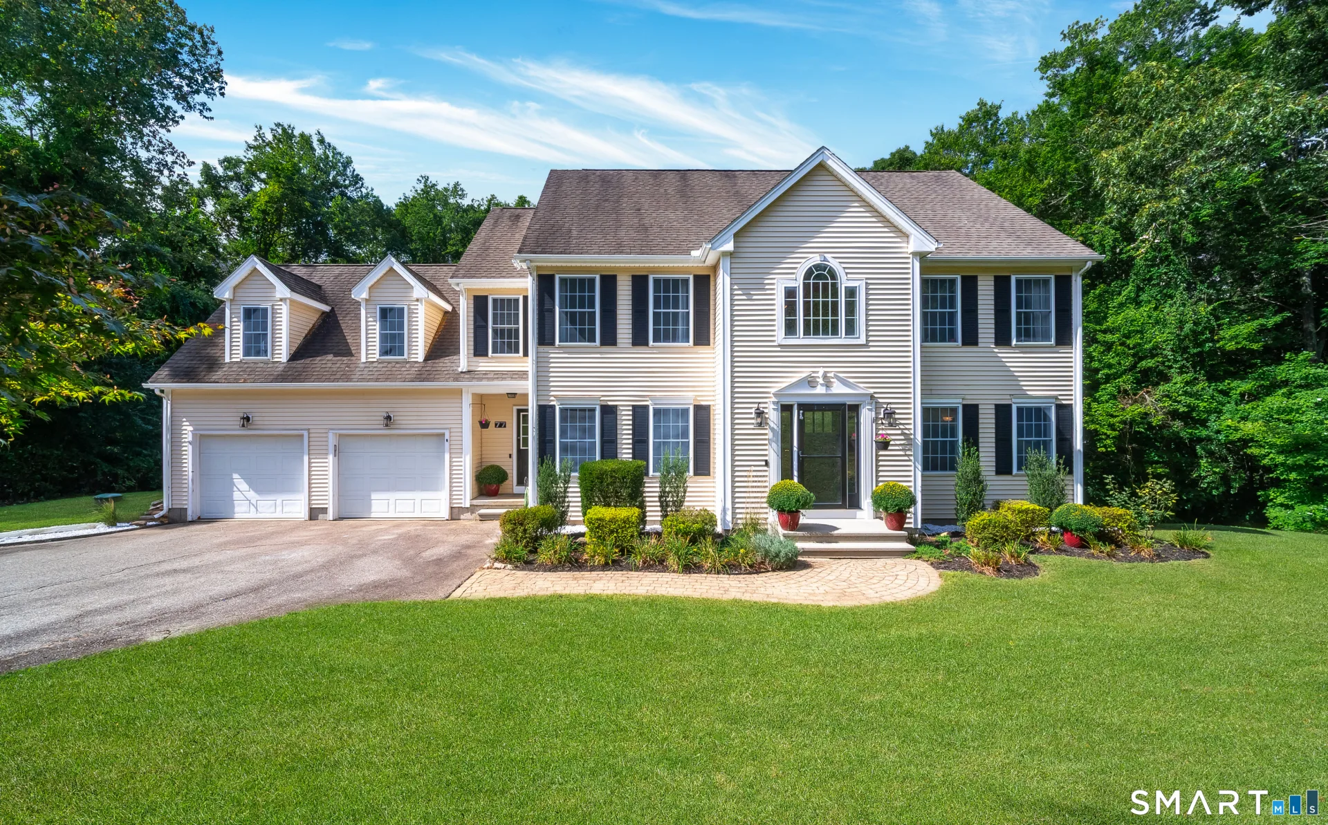 77 Falls Landing Road, Deep River, CT
