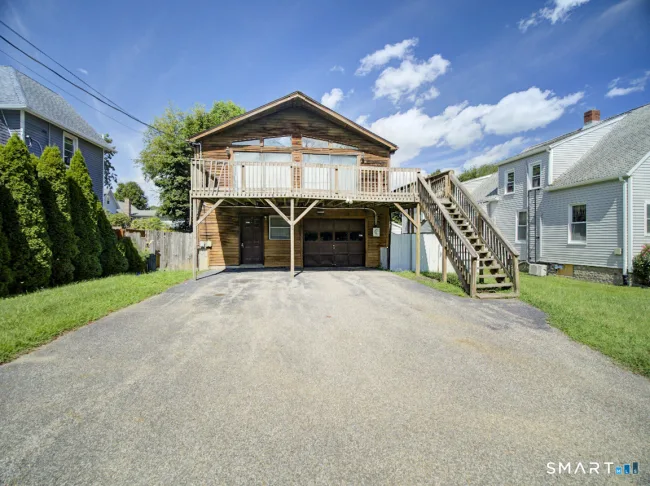26 Hawthorne Avenue