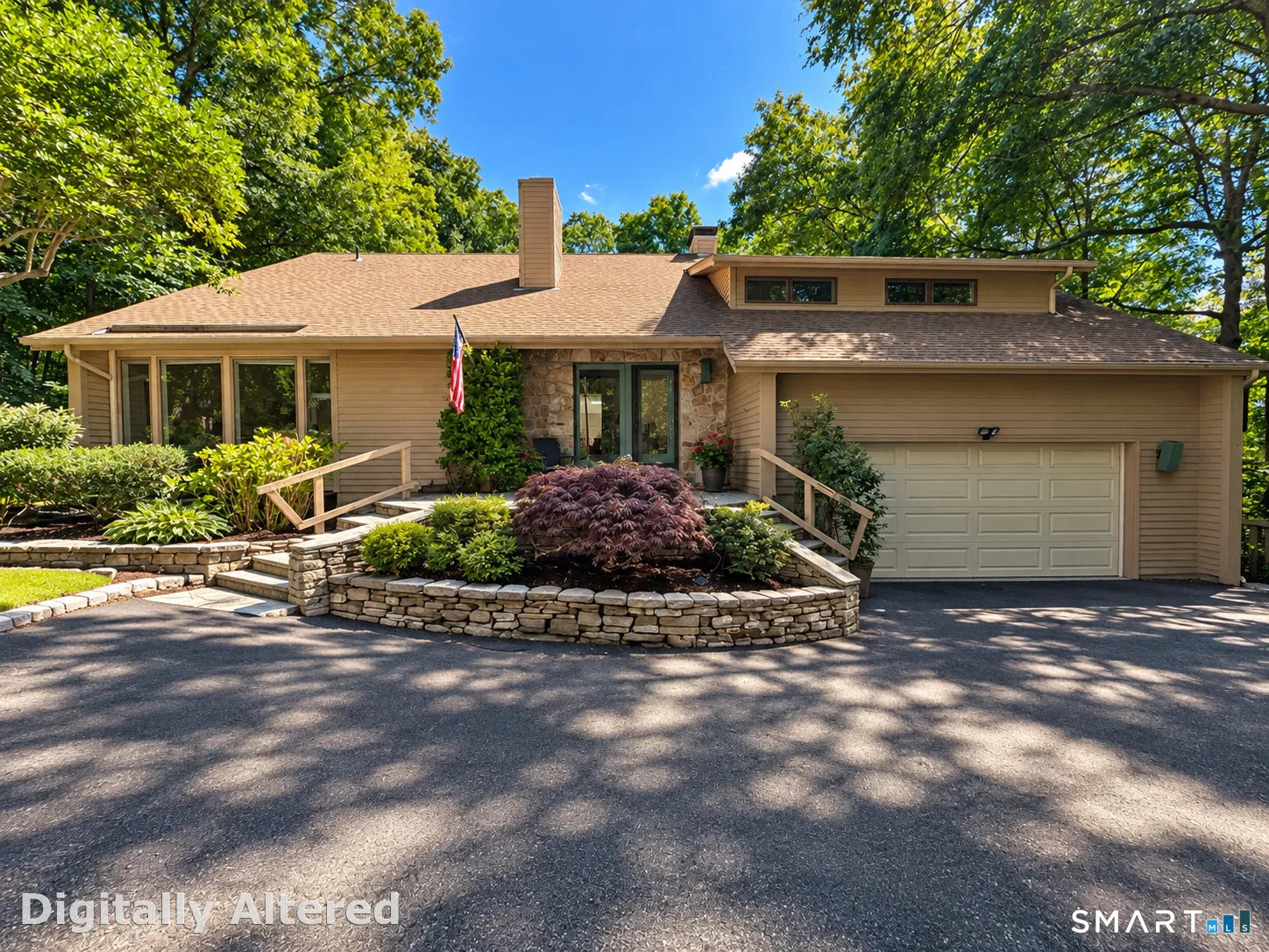 38 Twin Lakes Drive, Waterford, CT