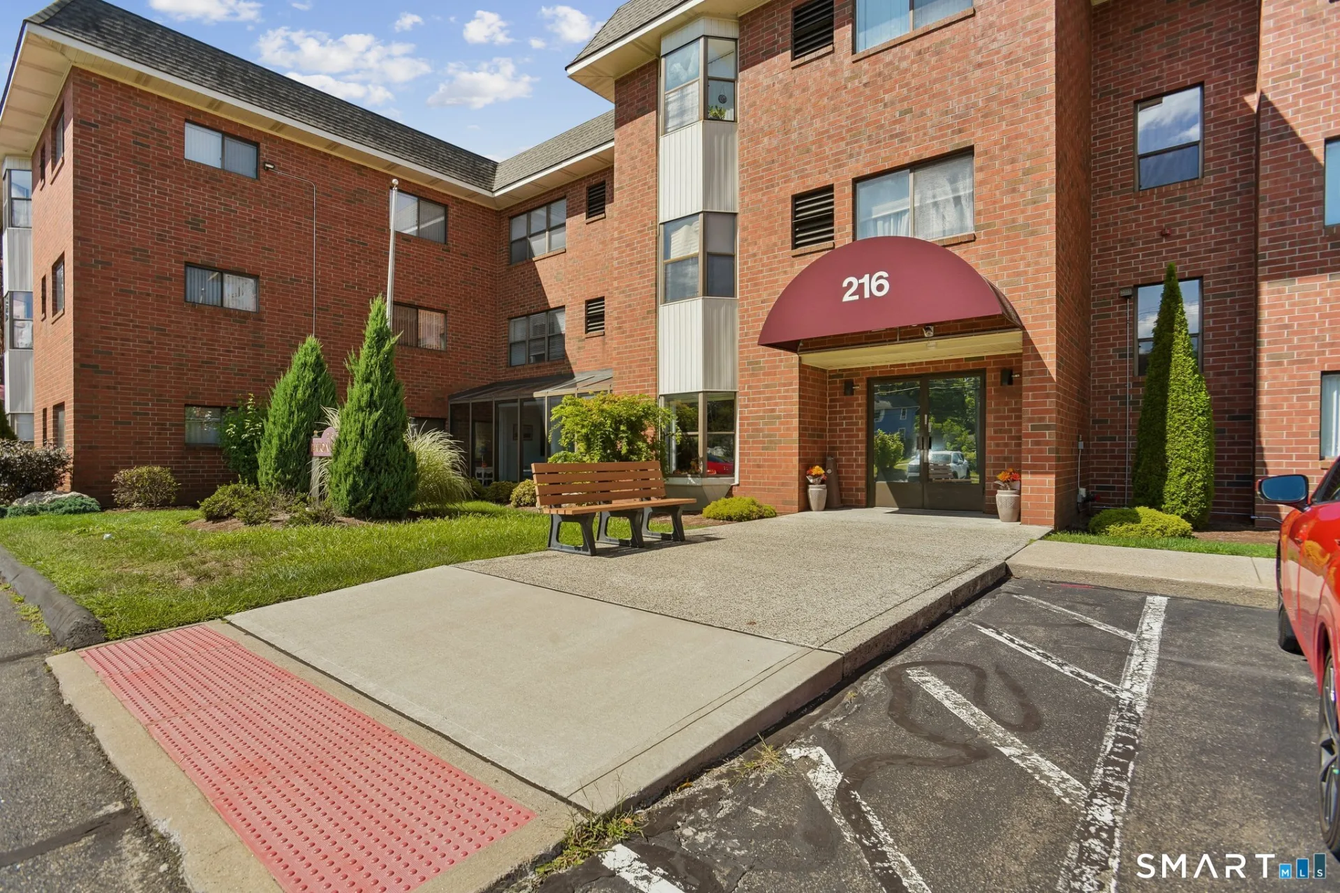216 Quinnipiac Avenue #210, North Haven, CT